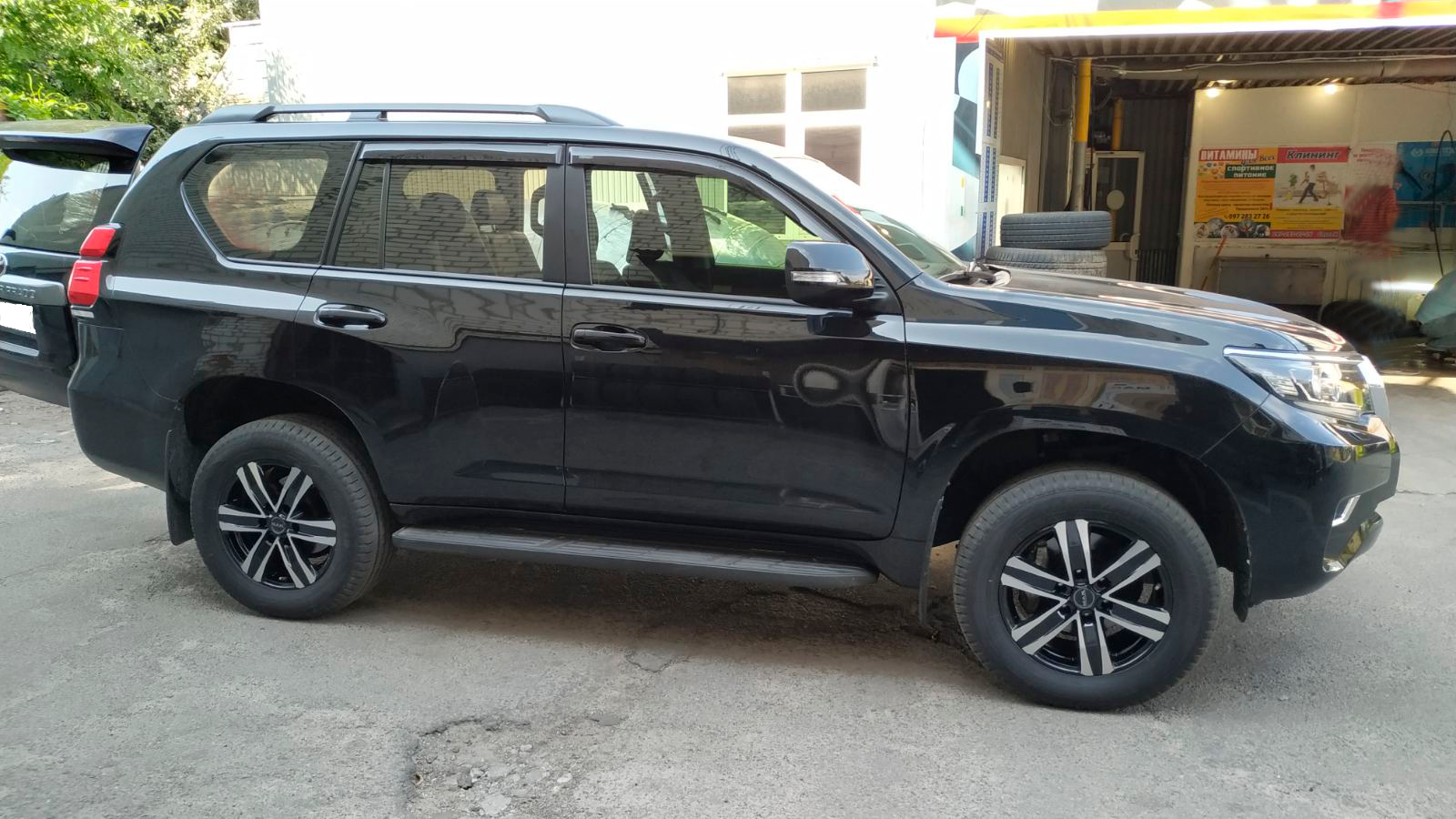 Фотогалерея дисків на авто Toyota