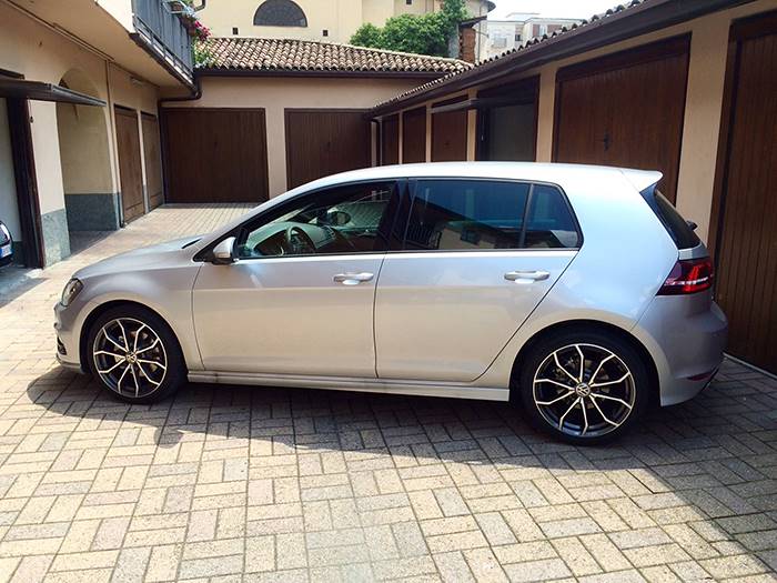 Фотогалерея дисків на авто Volkswagen