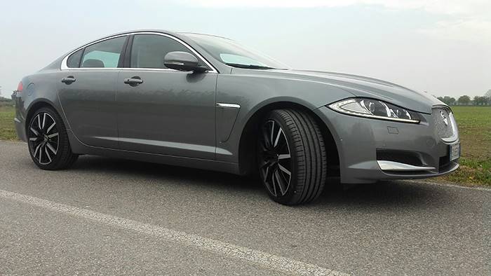 Фотогалерея дисків на авто Jaguar X-Type