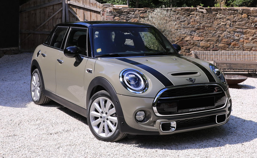 Фотогалерея дисків на авто Cooper S