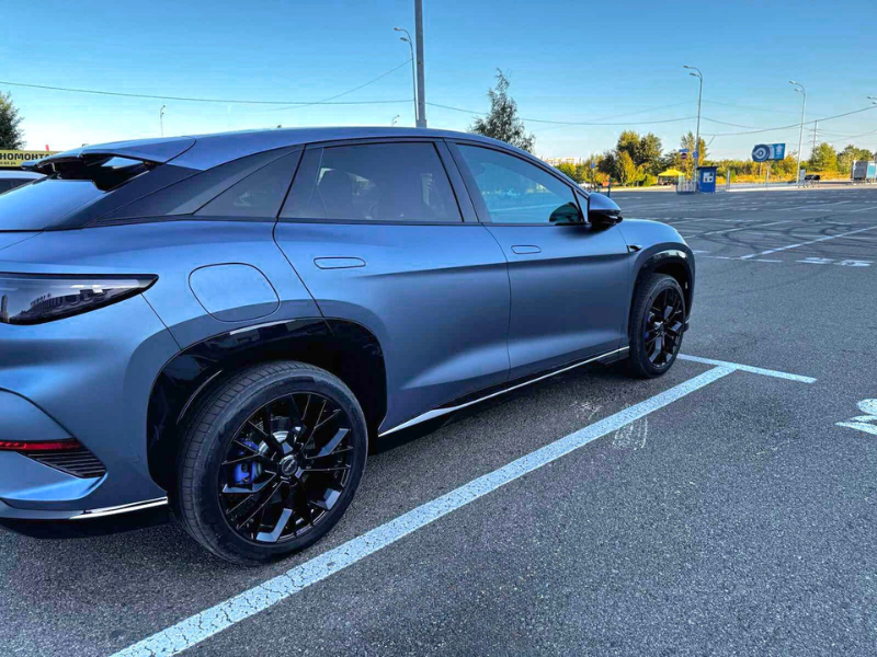 Фотогалерея дисків на авто BYD