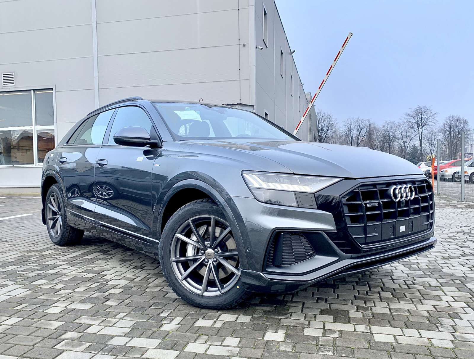 Фотогалерея дисків на авто Audi