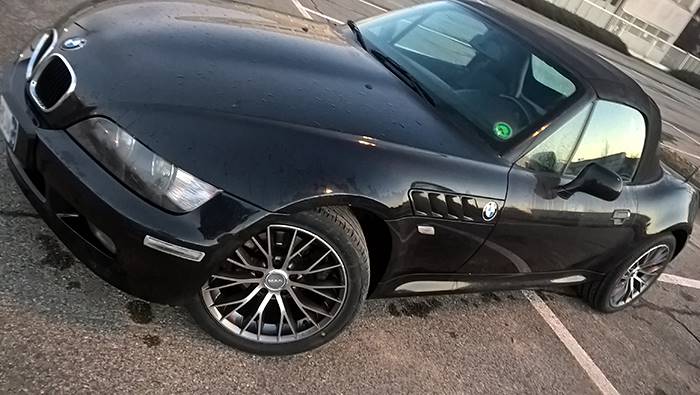 Фотогалерея дисків на авто BMW