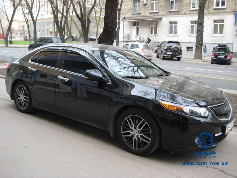 Фотогалерея дисків на авто Accord