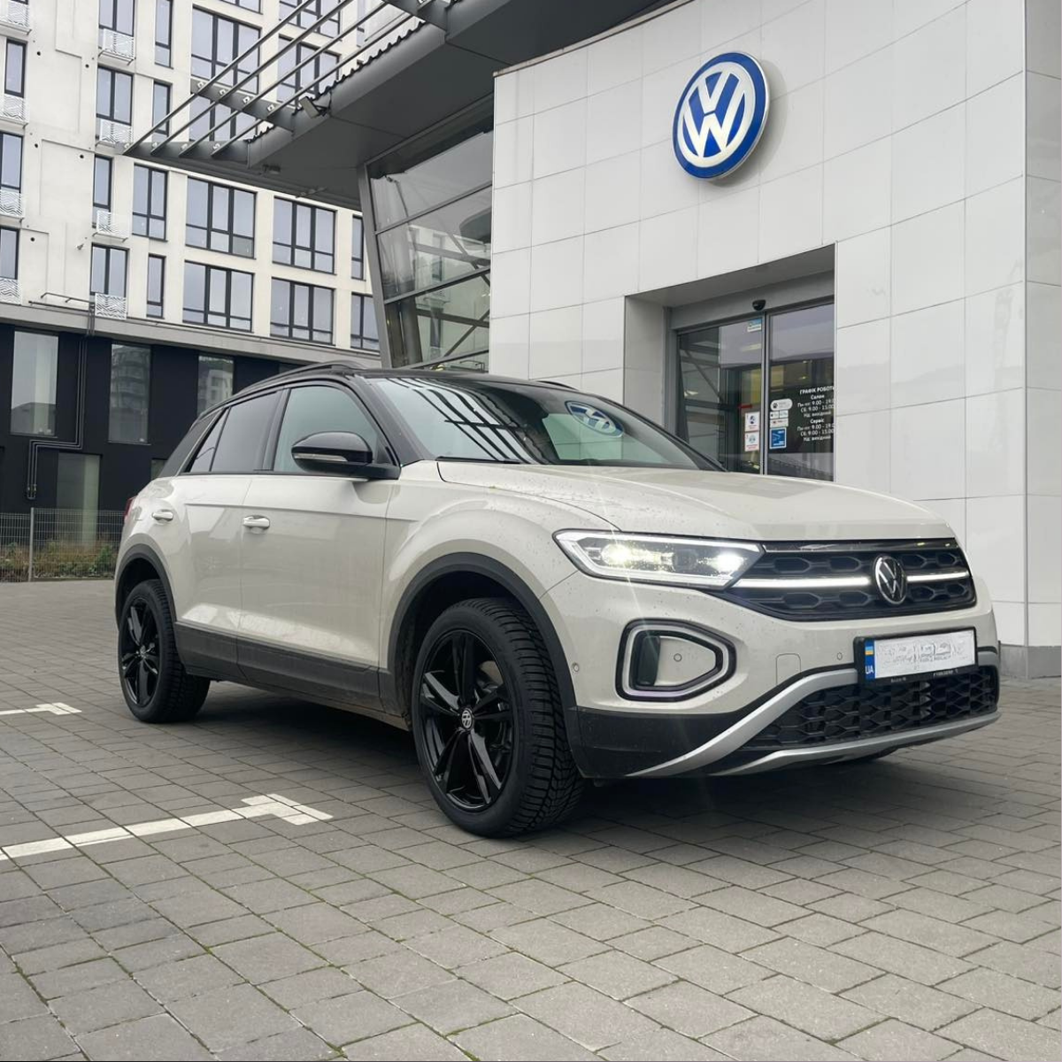 Фотогалерея дисків на авто T-Roc