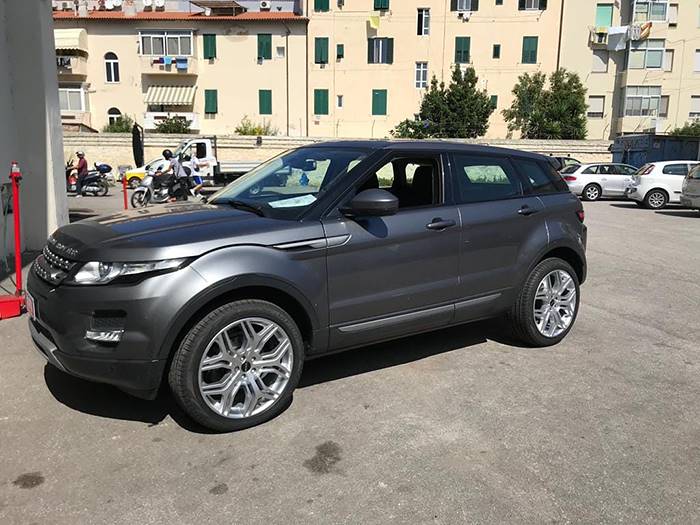 Фотогалерея дисків на авто Range Rover