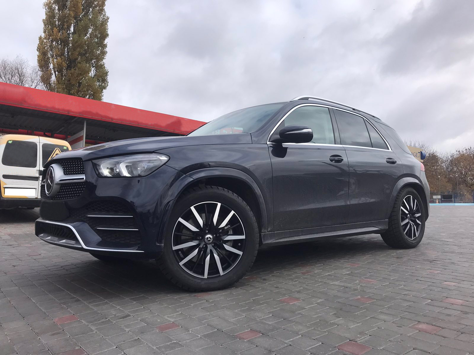 Фотогалерея дисків на авто Mercedes