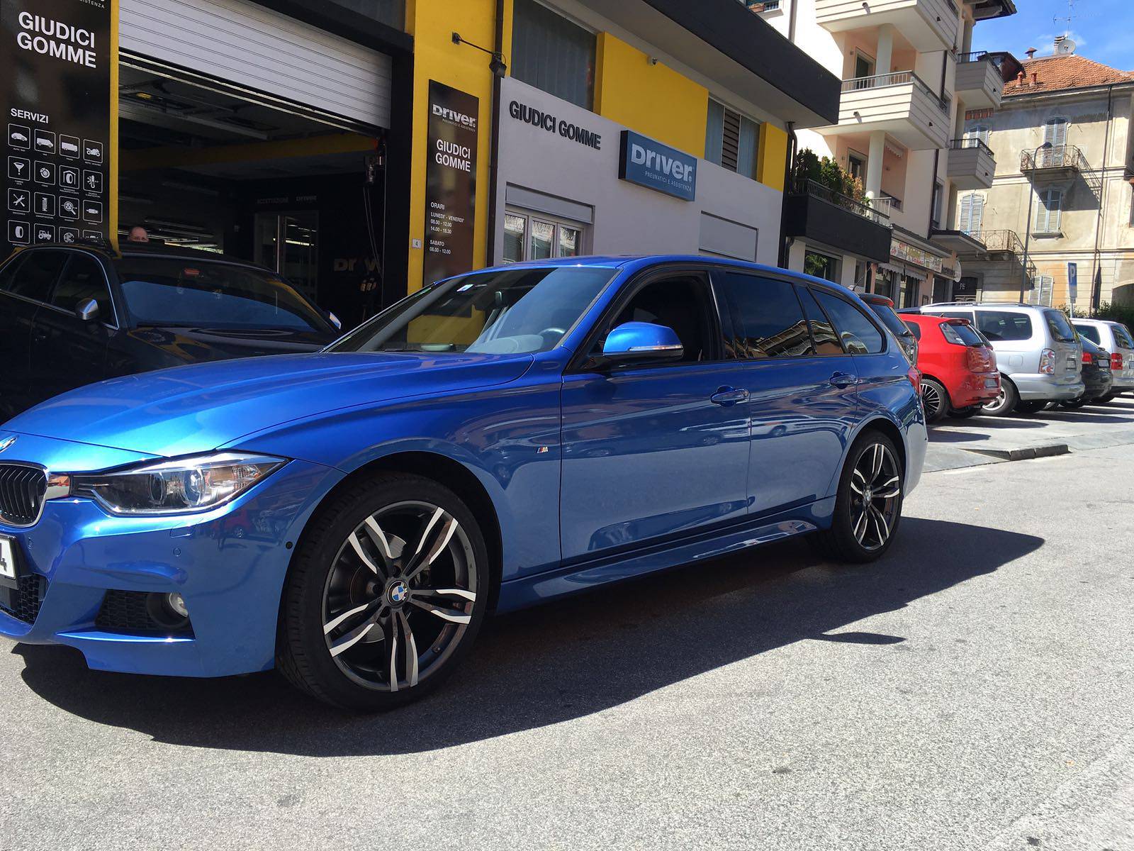 Фотогалерея дисків на авто 3 Series